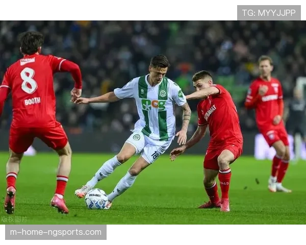 费耶诺德锋线效率有待提高 进球重担落在新援斯泰恩