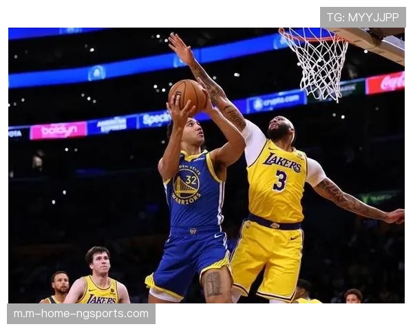 莫布里复出提升骑士防守体系 内线护框能力成东部对决资本