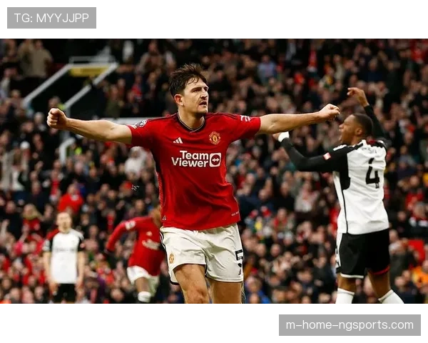 曼联后场出球体系受影响 中卫伤缺导致战术调整 曼联后场出球体系受影响 中卫伤缺导致战术调整